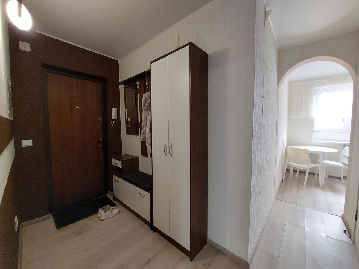 Апартаменти Молоді Lutskdoba Bagian luar foto